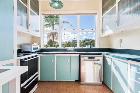 Photo of property in 135 Church Street, Onerahi, Whangarei, 0110