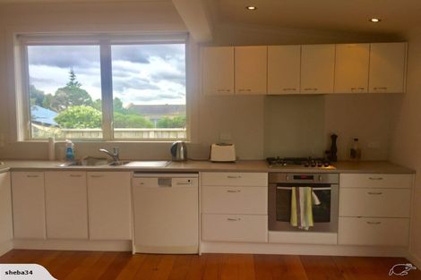 Photo of property in 36 Aperahama Street, Paekakariki, 5034