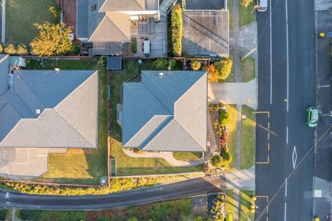 Photo of property in 47 Paynters Avenue, Strandon, New Plymouth, 4312