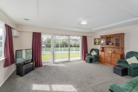Photo of property in 14 Cook Drive, Whitianga, 3510