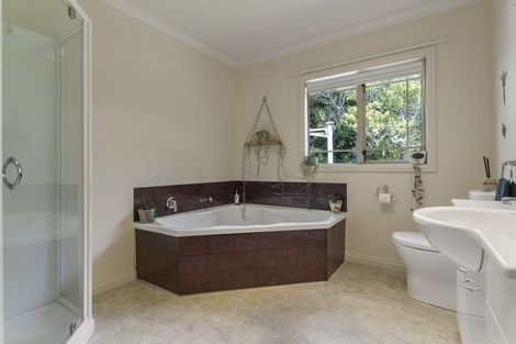 Photo of property in 8 Herbert Drive, Whangamata, 3620