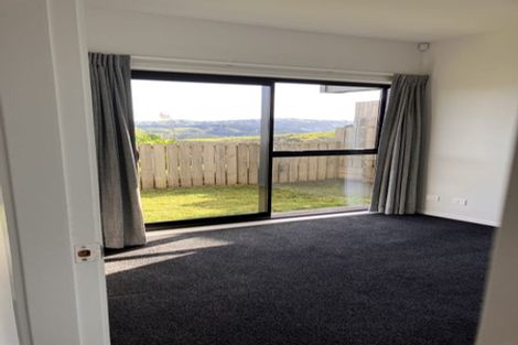 Photo of property in 67 Cedarwood Street, Woodridge, Wellington, 6037