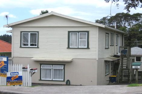 Photo of property in 1/315 Rangatira Road, Beach Haven, Auckland, 0626