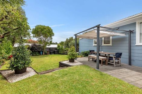 Photo of property in 55 Welcome Bay Road, Welcome Bay, Tauranga, 3112