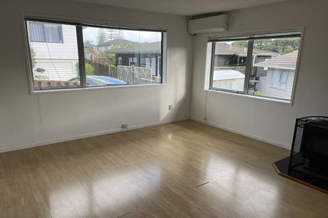 Photo of property in 1/53 Lavery Place, Sunnynook, Auckland, 0632