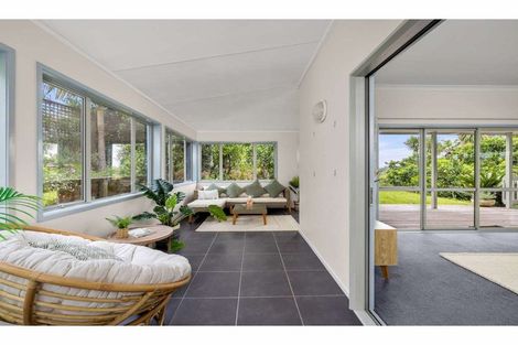 Photo of property in 33a Skudders Beach Road, Kerikeri, 0294