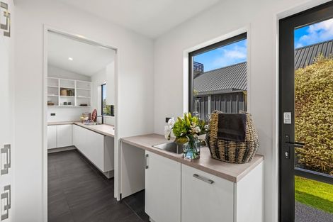 Photo of property in 9 Farrelly Place, Casebrook, Christchurch, 8051