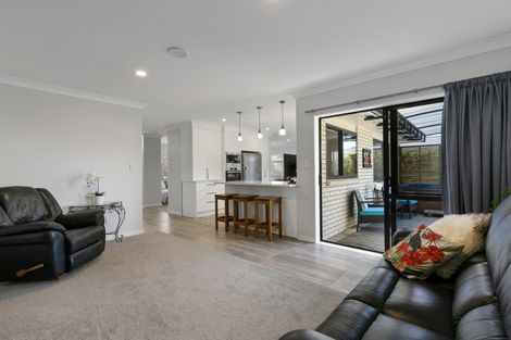 Photo of property in 39 Donnington Place, Bethlehem, Tauranga, 3110