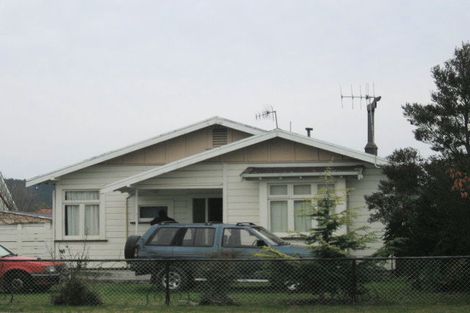 Photo of property in 40 Bowling Road, Greenmeadows, Napier, 4112