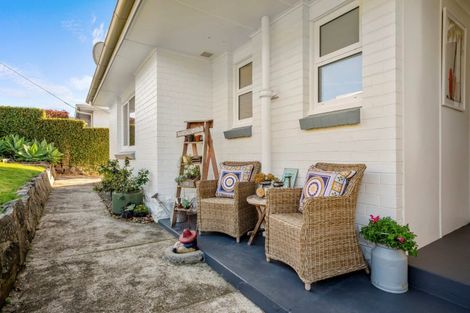 Photo of property in 12a Seaview Road, Otumoetai, Tauranga, 3110