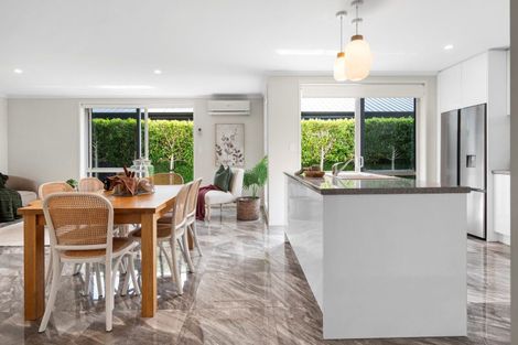 Photo of property in 17 Pimelea Street, Papamoa Beach, Papamoa, 3118