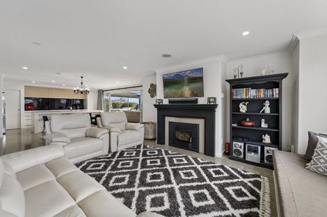 Photo of property in 189 Rowesdale Drive, Ohauiti, Tauranga, 3112