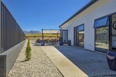 Photo of property in 81 Infinity Drive, Wanaka, 9305
