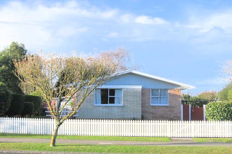 Photo of property in 44 Deanwell Avenue, Deanwell, Hamilton, 3206