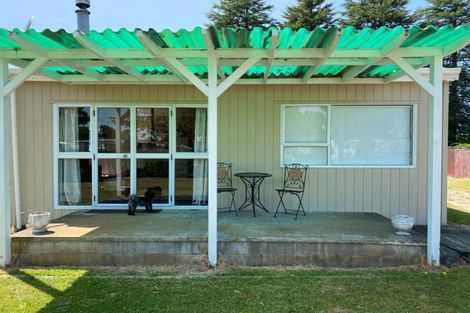 Photo of property in 12 Rangatira Drive, Mangakino, 3421