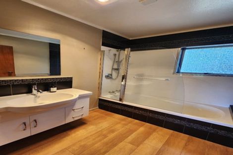 Photo of property in 8a Taiporutu Place, Springfield, Rotorua, 3015