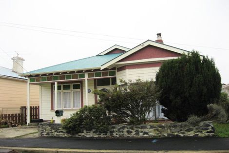 Photo of property in 135 Surrey Street, Forbury, Dunedin, 9012