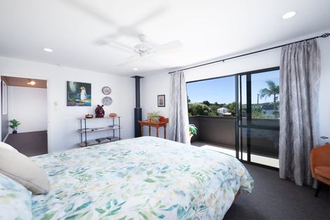 Photo of property in 28 Skudders Beach Road, Kerikeri, 0294