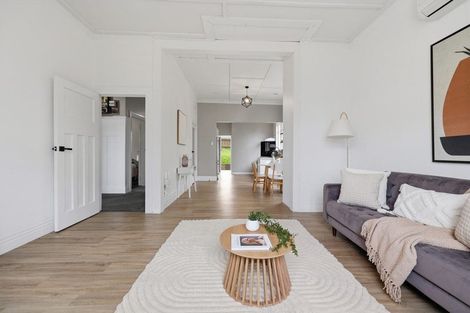 Photo of property in 38 Bernard Street, Kenmure, Dunedin, 9011