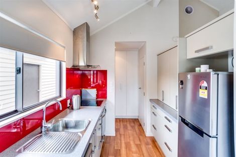 Photo of property in 1 Beveridge Place, Greenmeadows, Napier, 4112