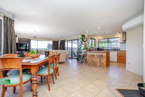 Photo of property in 152 Aerodrome Road, Dannevirke, 4972