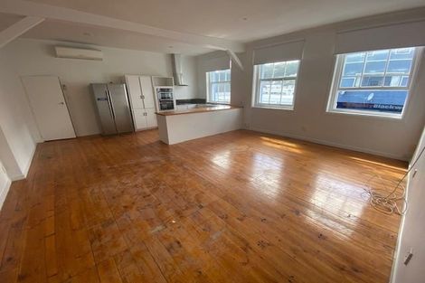 Photo of property in 1/2 King Street, Mount Cook, Wellington, 6021