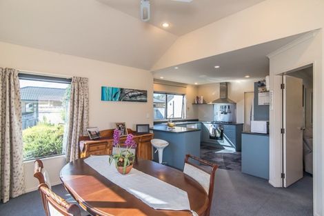 Photo of property in 94 Weggery Drive, Waikanae Beach, Waikanae, 5036