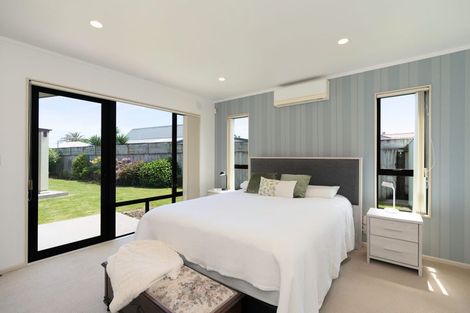 Photo of property in 1 Corfe Castle Lane, Levin, 5510