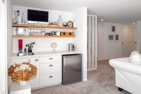 Photo of property in 16 Sutherland Avenue, Mount Maunganui, 3116