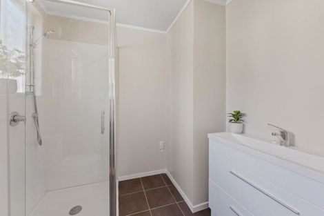 Photo of property in 130 Akatarawa Road, Birchville, Upper Hutt, 5018