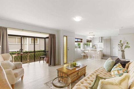 Photo of property in 2/2 Quentin Avenue, Epsom, Auckland, 1023