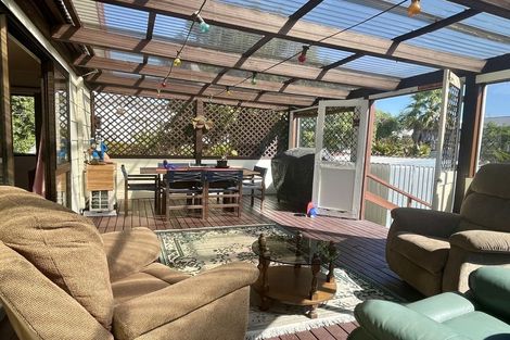 Photo of property in 160 Karewa Parade, Papamoa Beach, Papamoa, 3118