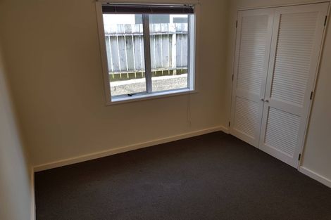 Photo of property in 10 The Quadrant, Miramar, Wellington, 6022