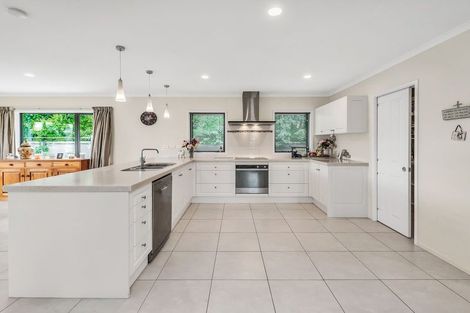 Photo of property in 6 Woodbank Street, Somerfield, Christchurch, 8024