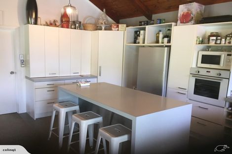 Photo of property in 61 Brian Crescent, Stanmore Bay, Whangaparaoa, 0932