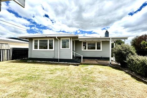 Photo of property in 8 Mahanga Road, Fairy Springs, Rotorua, 3015