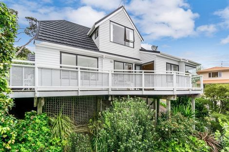 Photo of property in 1/34 Oruamo Place, Beach Haven, Auckland, 0626