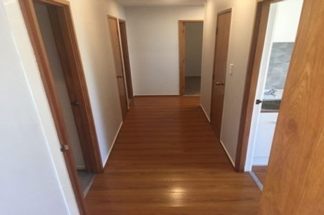 Photo of property in 2/26 Navigator Place, Papatoetoe, Auckland, 2025