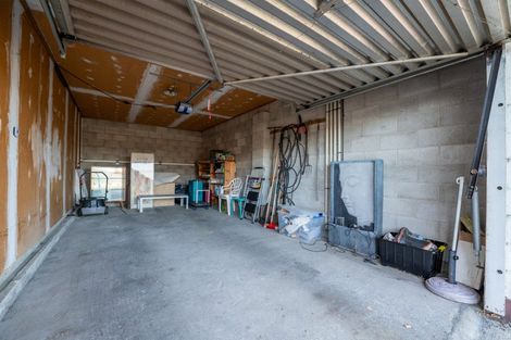 Photo of property in 1/52 Avenue Road, West End, Timaru, 7910