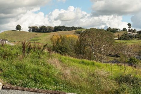 Photo of property in 17 Greenvale Place, Welcome Bay, Tauranga, 3112