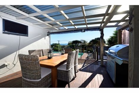 Photo of property in 15 Taupata Street, Stoke, Nelson, 7011