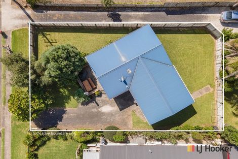 Photo of property in 17 Leo Street, Waihi Beach, 3611