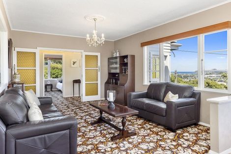 Photo of property in 154 Totara Road, Miramar, Wellington, 6022