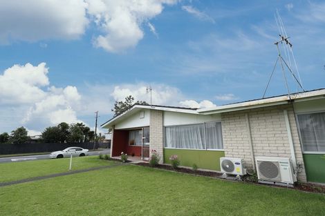 Photo of property in 21 Central Avenue, Avenues, Whangarei, 0110