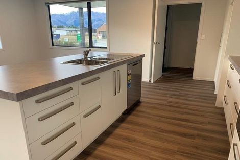 Photo of property in 1 Teal Place, Lake Hawea, Wanaka, 9382