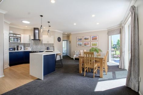 Photo of property in 11 Steane Place, Halswell, Christchurch, 8025