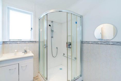 Photo of property in 178 Lincoln Road, Henderson, Auckland, 0610