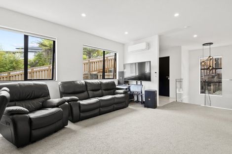 Photo of property in 13a Morton Avenue, Forrest Hill, Auckland, 0620