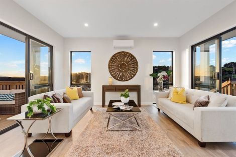 Photo of property in 9 Balthazar Road, Kumeu, 0810