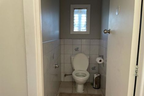 Photo of property in 59a Staveley Avenue, Mount Roskill, Auckland, 1041